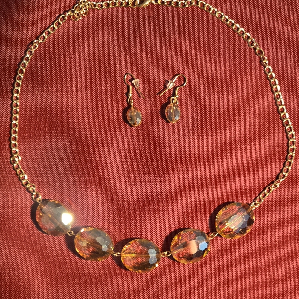 Elegant Gold and Silver Necklace and Earring Set
